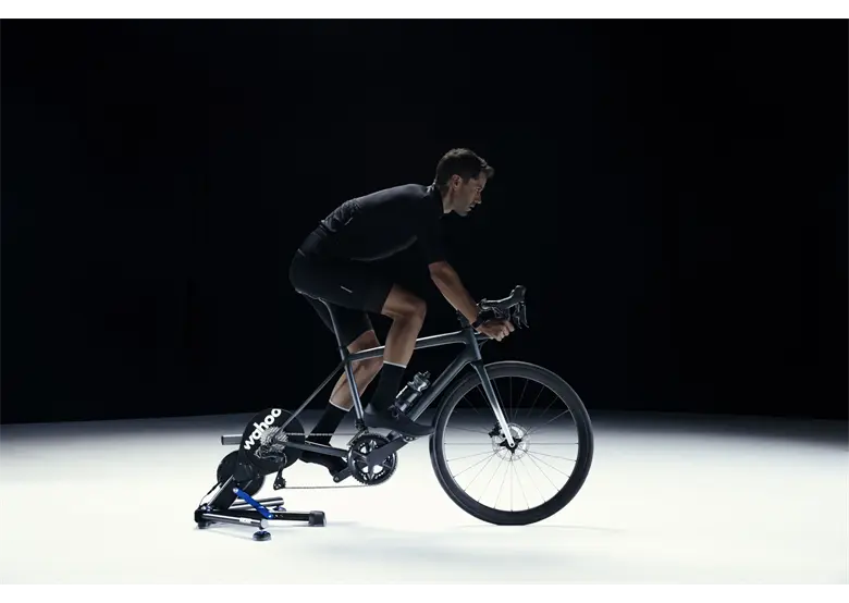 Trenażer smart WAHOO KICKR Smart Power Trainer V6 - obrazek 9